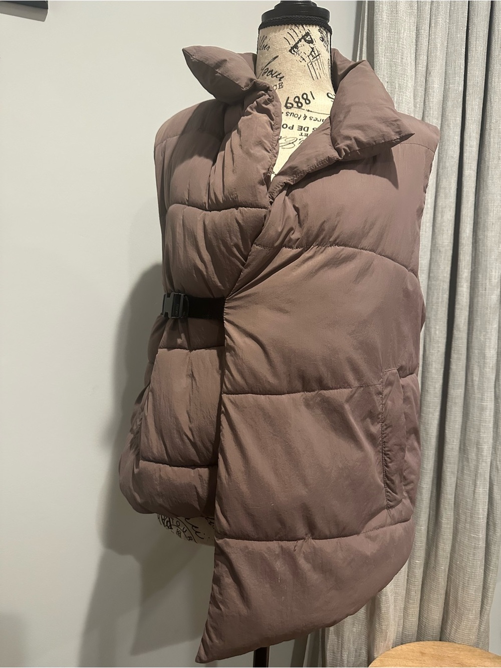 Zara Mauve Quilted Puffer Vest with Belt